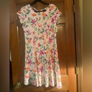 Floral Print Women's Dress size Small Brand New by Southern Kady